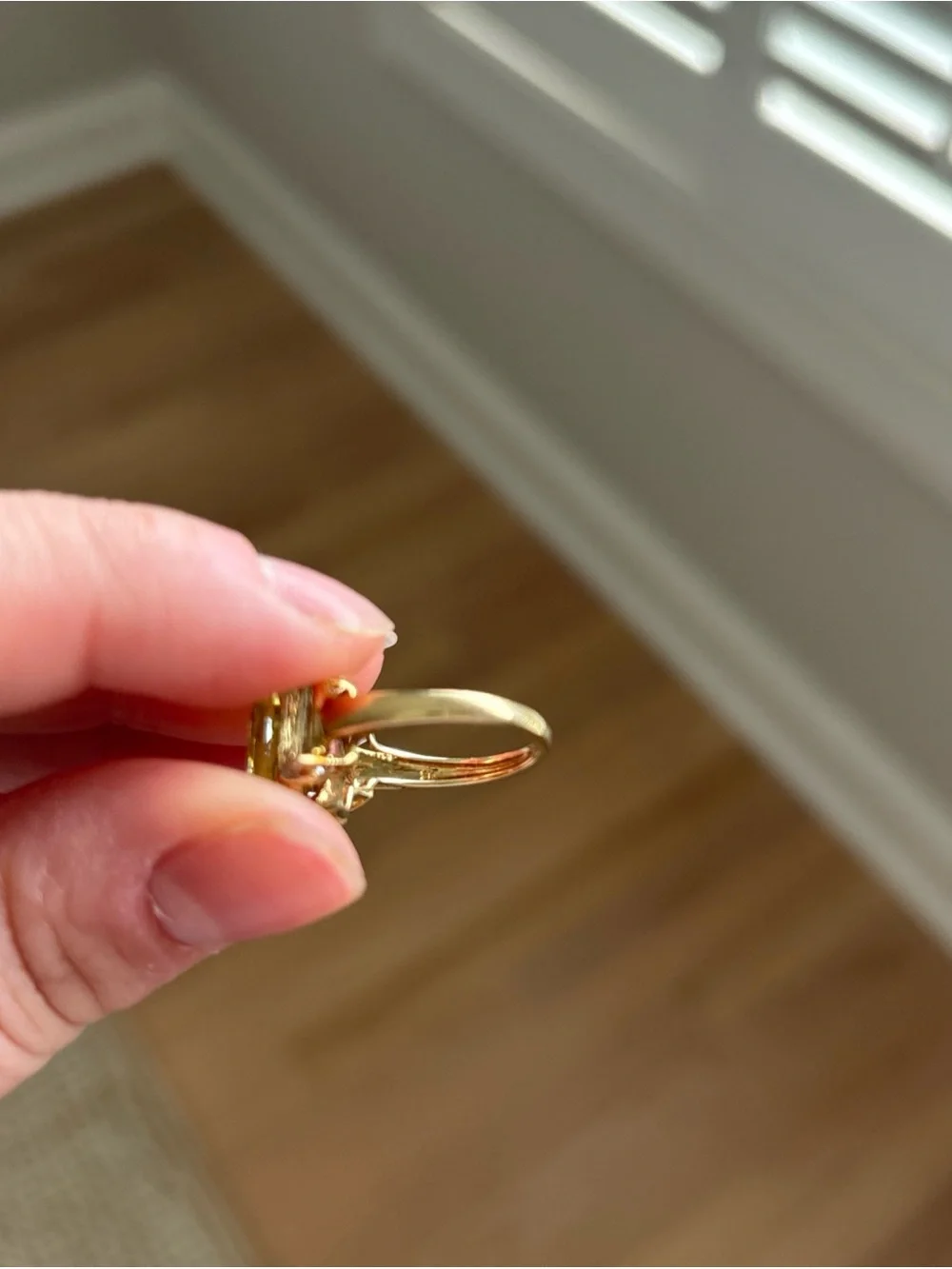 9ct gold 3 stone ring, citrine & aquamarine, size 4.75